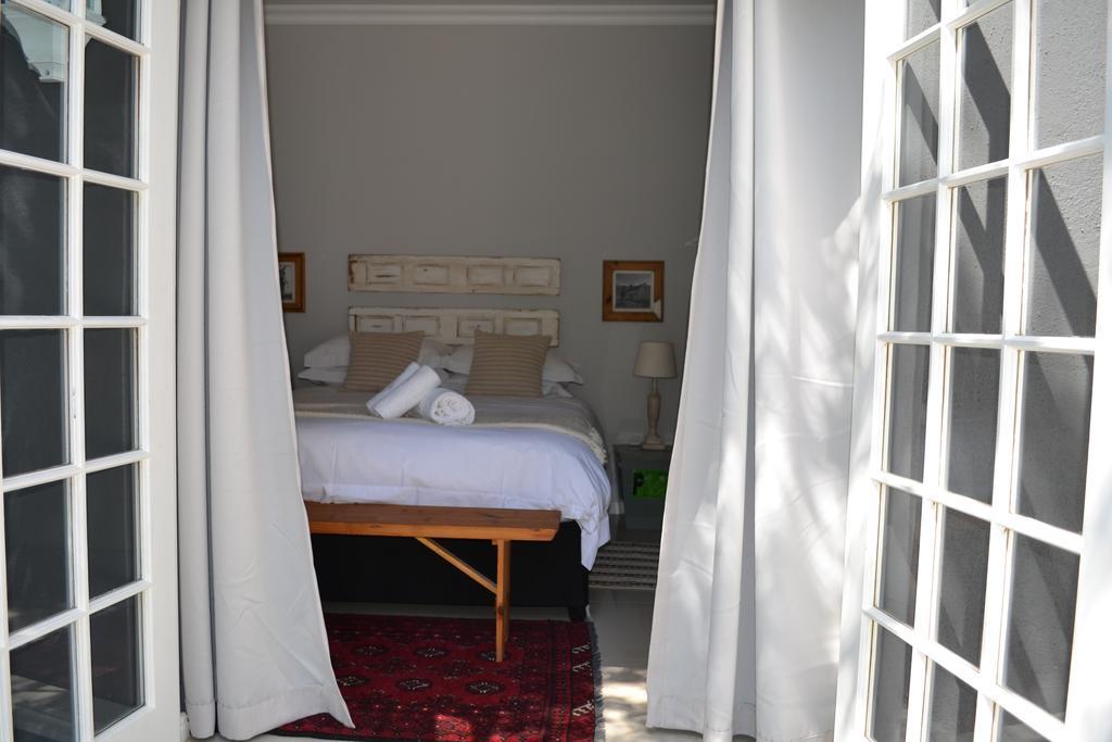 The Garden Shed Guest House Wellington Exteriör bild